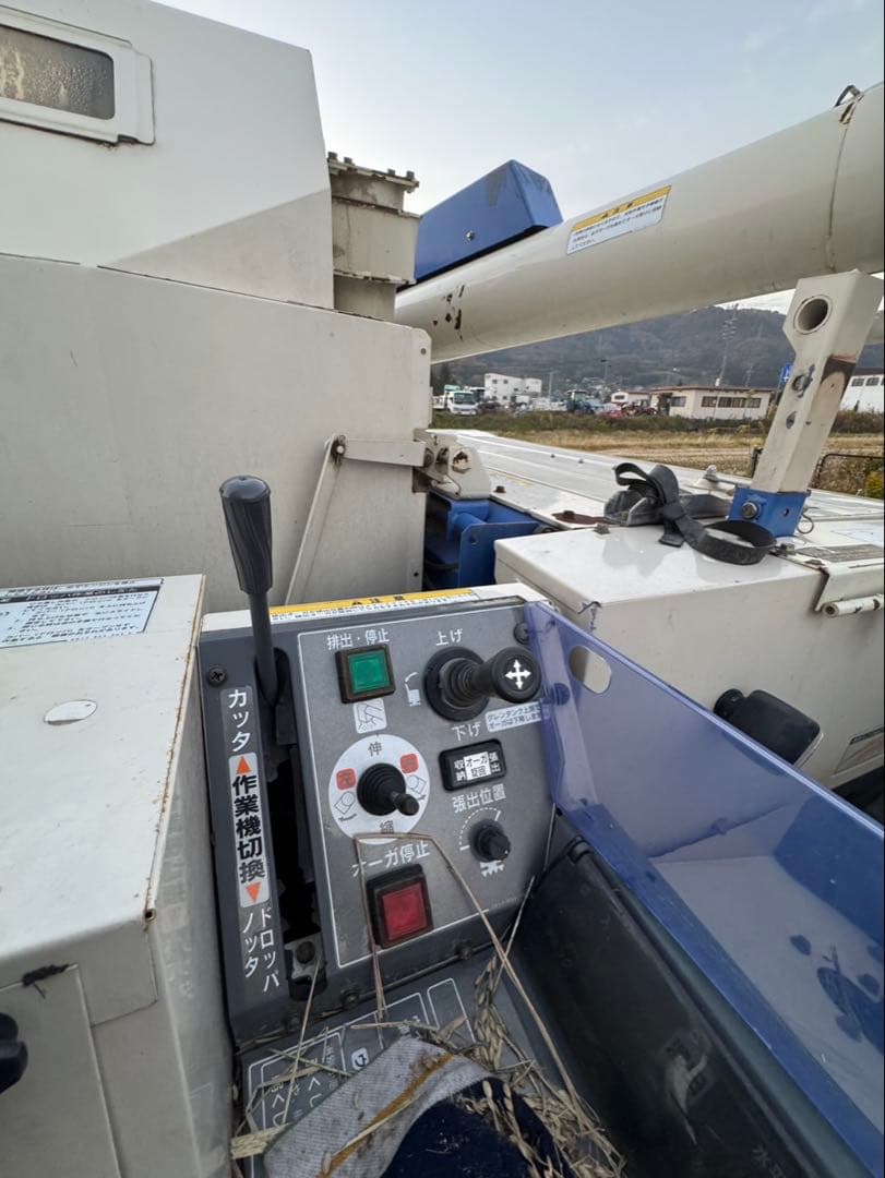 最終値下げ ISEKI HF570 コンバイン