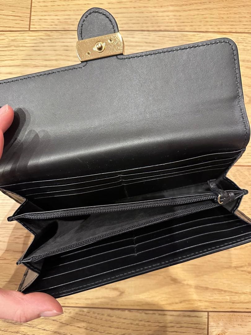 GUCCI グッチ ブラックレザー 長財布