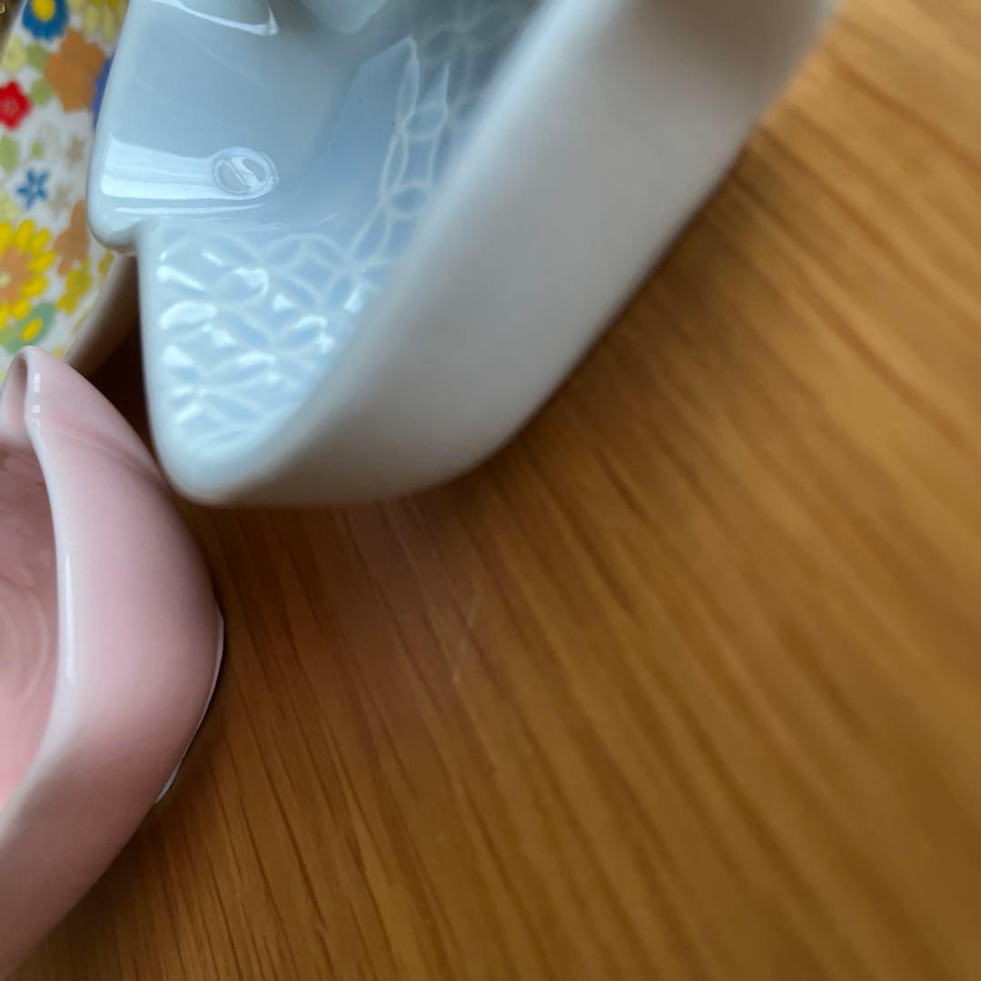 セリア　豆皿　和食器　和柄　花柄　豆鉢　金色　花形　うさぎ　お正月