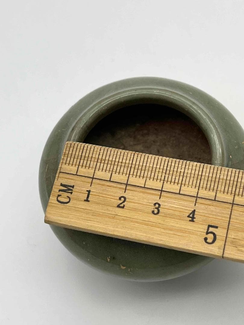 宋から元時代 青磁 龍泉窯刻花文壺　蓋付き　一対　茶入　茶道具(A-83)