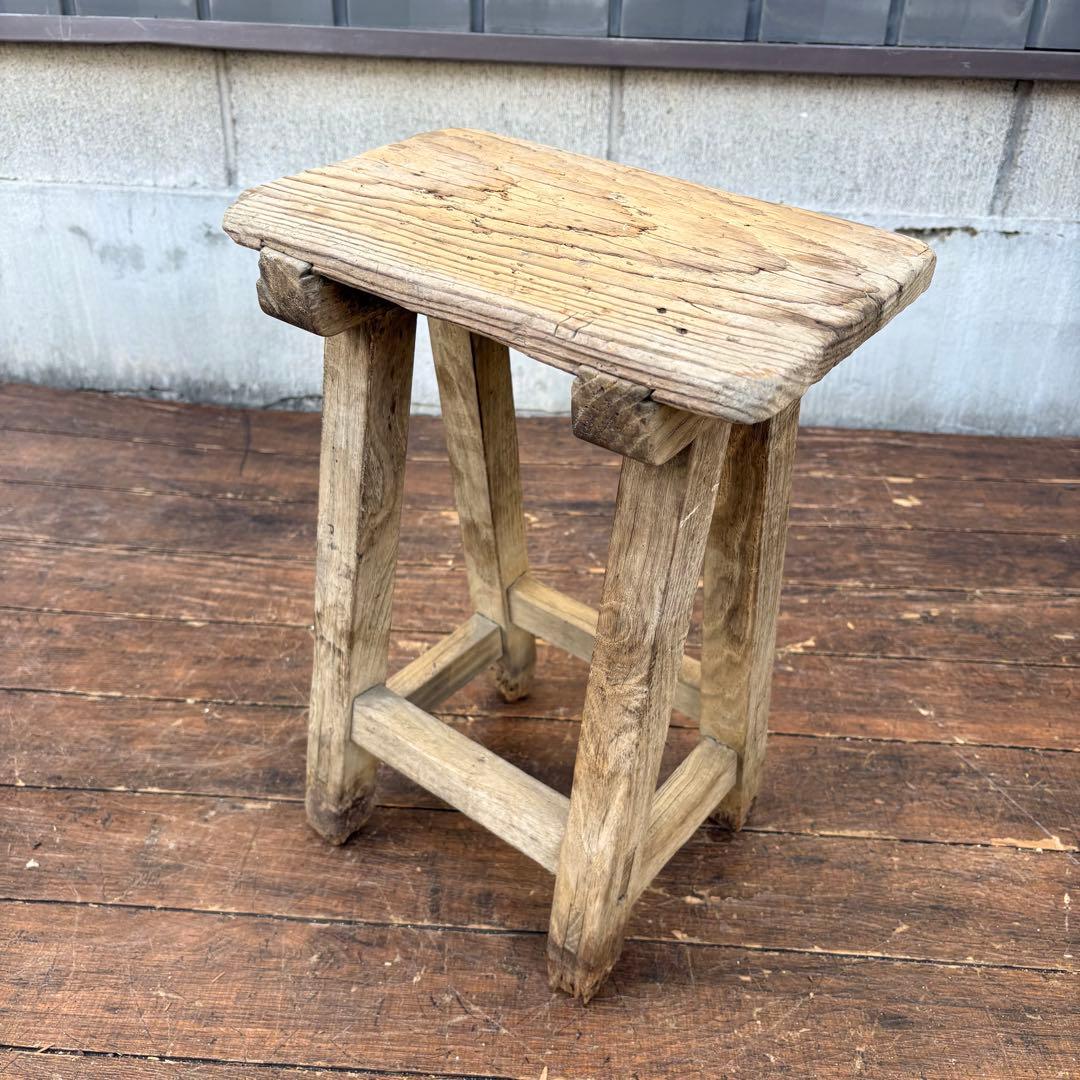 C1 昭和レトロ 古道具 無垢材 木製椅子 古材スツール 古家具 花台 腰掛け