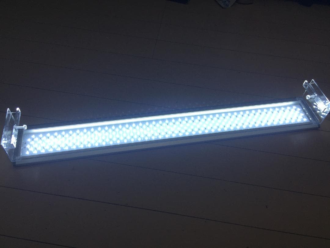 レア ハイパワー LEDライト 60cm 水草 水槽用 照明　25W