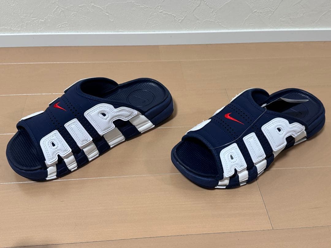 靴 NIKE AIR MORE UPTEMPO SLIDE \"Olympic\"