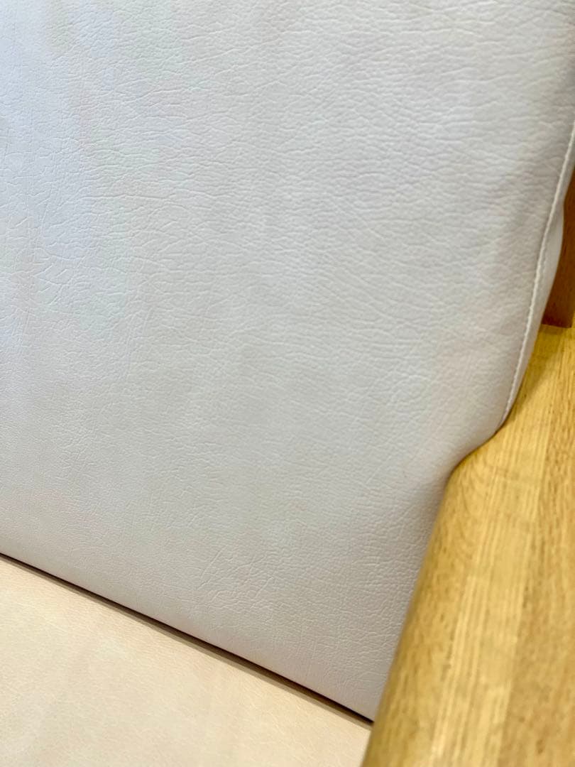 カリモク家具　2.5人掛ソファ　クリーム色