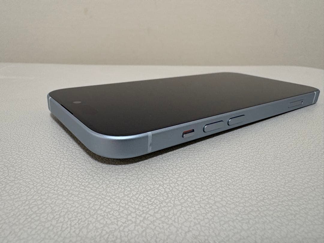iPhone 15 SIMフリー｜バッテリー99%・充電194回｜美品