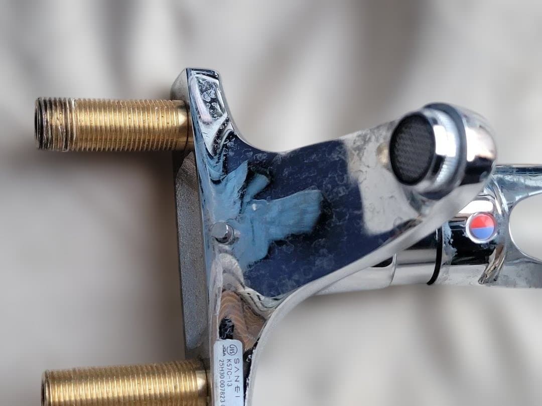 SANEI K57C-13 洗面台用シングル混合水栓（スタンド付き）2穴