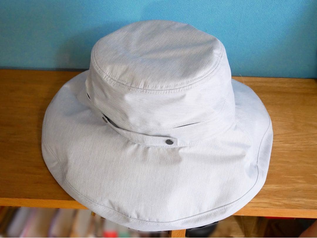 【美品】サンバリア100 トラベルハット