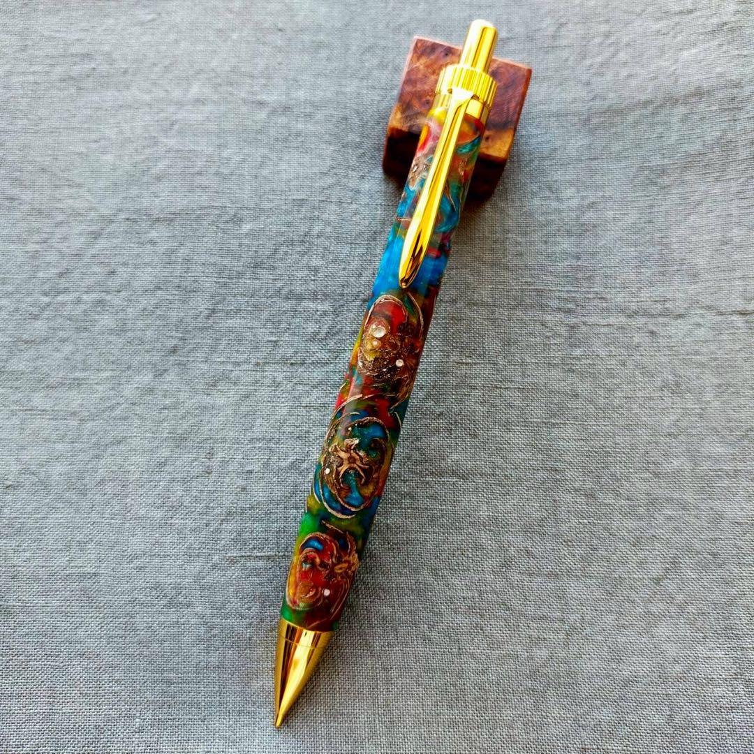 【地球】レジン×松ぼっくり　ハンドメイド　シャープペン　0.5mm　ゴールド