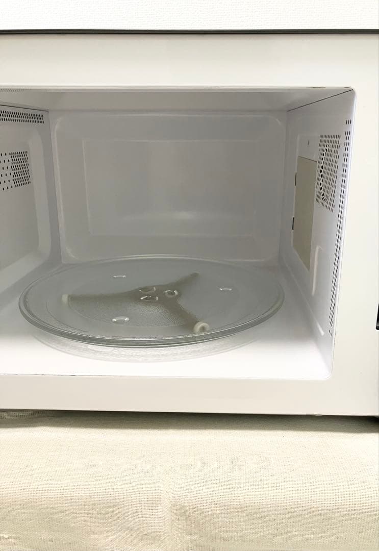 新品同様未使用品⭐︎ハイパワー900w電子レンジ⭐︎アイリスオーヤマ
