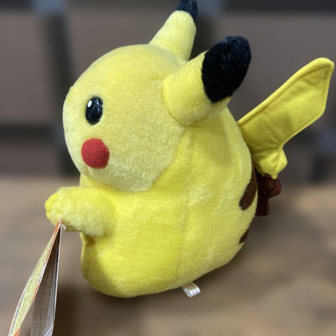 ぷ*ー様 TOMY　初代 初期　おしゃべりピカチュウ ぬいぐるみPokemon