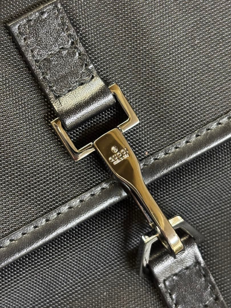 正規品★GUCCI★ブラック★ボディバッグ★保存袋付き ボディバッグ