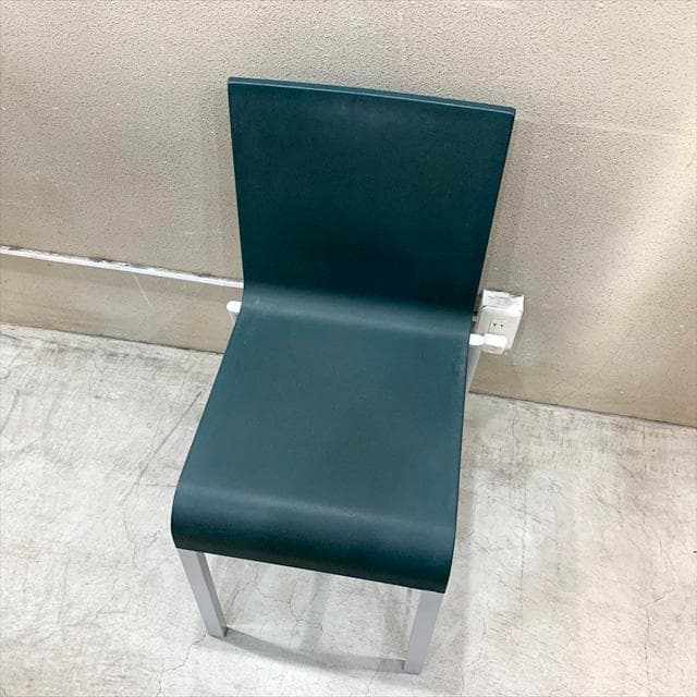 ヴィトラ（vitra）.03（ゼロスリー）チェア②
