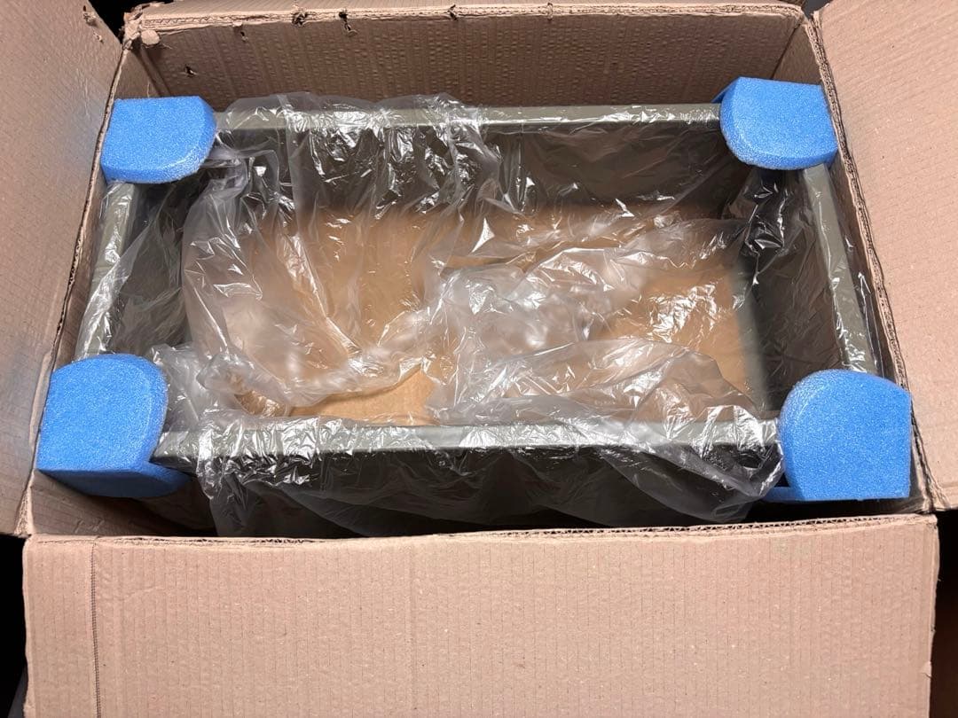 新品未使用　アスプルンド　プランターカバー　フラワースタンド　グレー