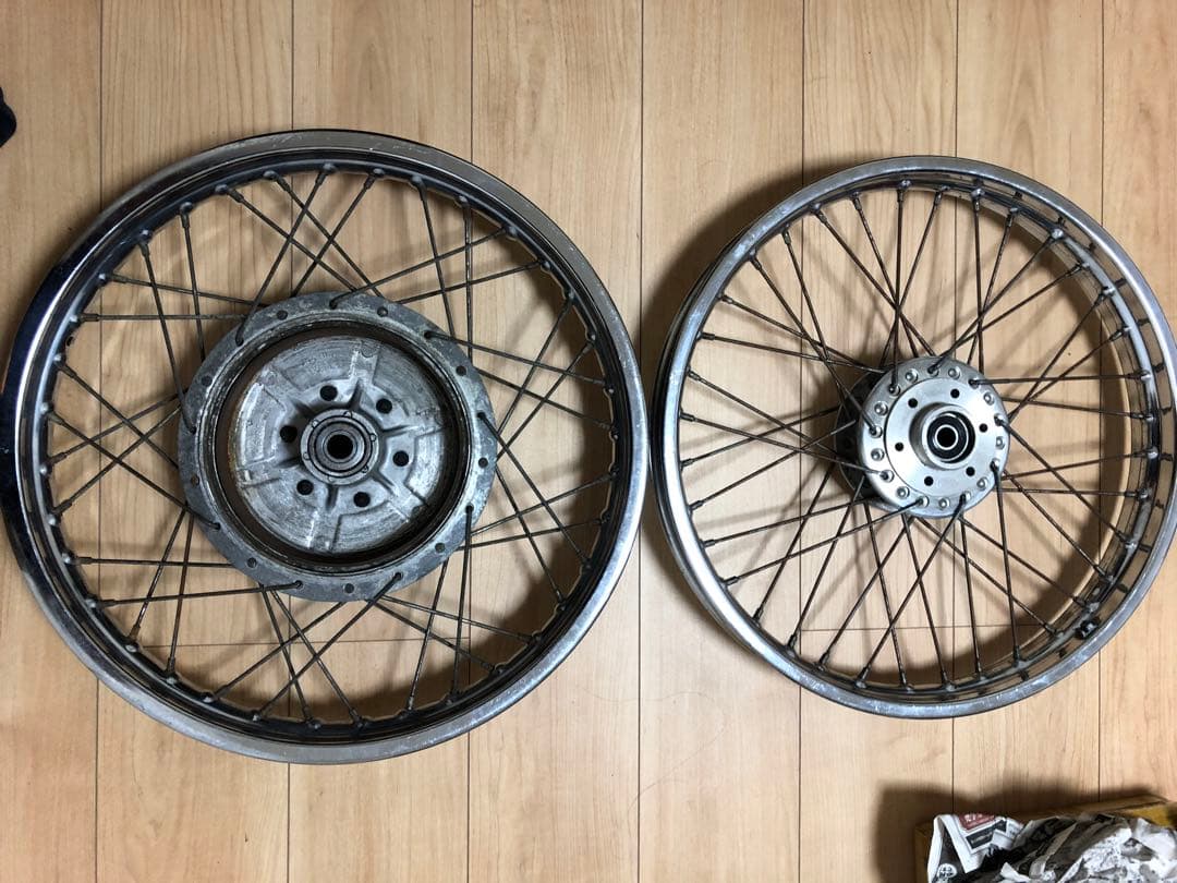 gs400 スポークホイール　フロントダブル