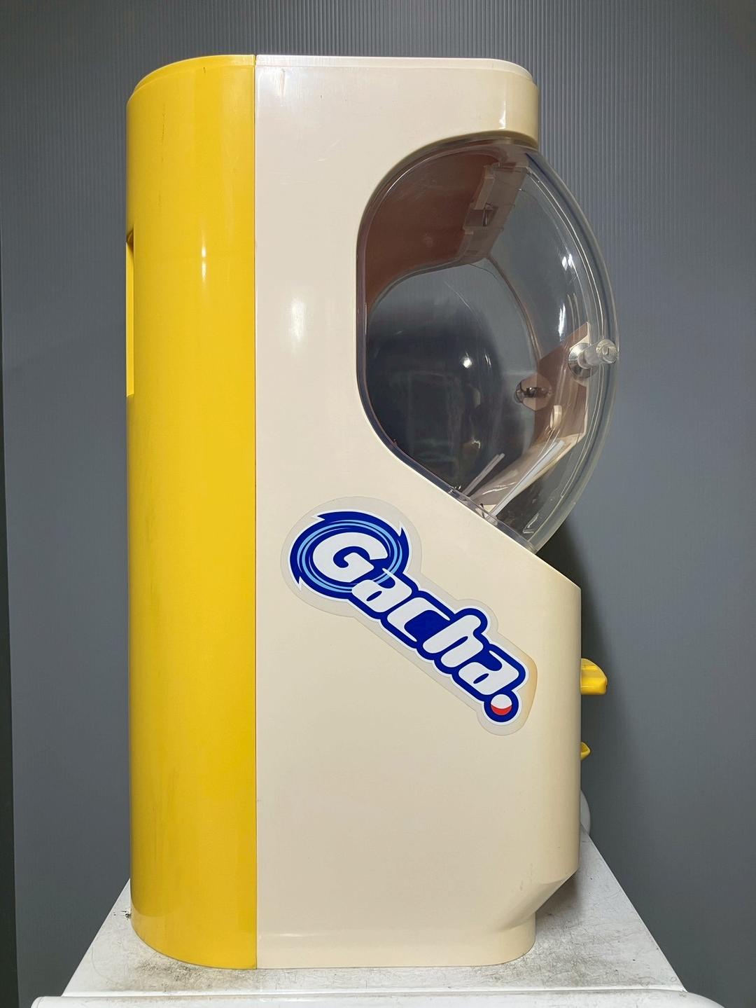 特価品SHO-052C 【ユージン】スリムボーイハーフサイズ 中古ガチャガチャ