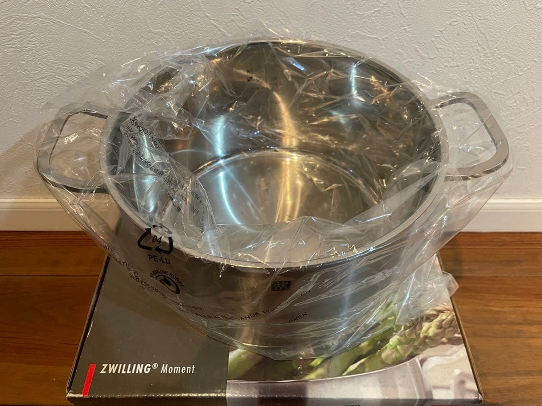 新品　未使用　ZWILLING Moment 両手鍋 大　６Ｌ　ヘンケルス