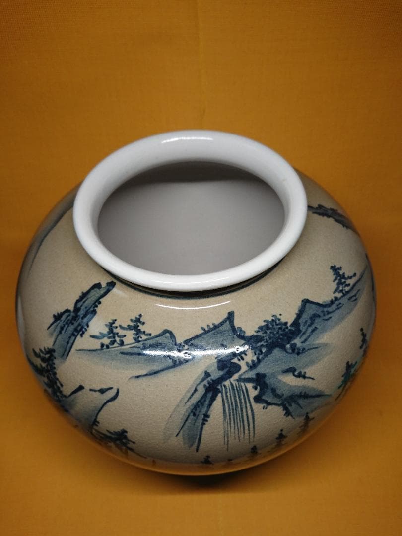 【美品】九谷　壷　陶器　山水絵　置物　インテリア　工芸品　美術品　A1125