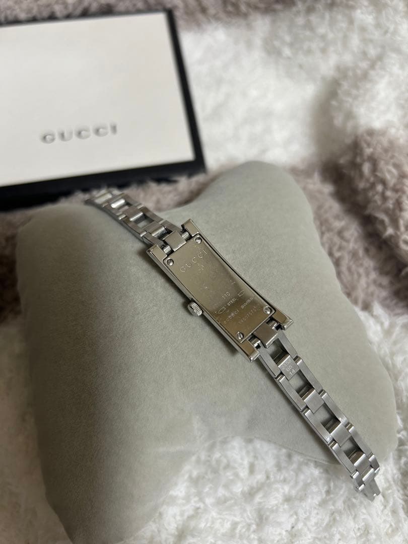 GUCCI シルバー 長方形腕時計