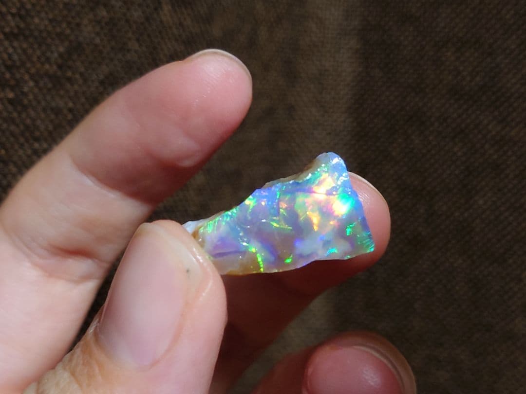 チョーク　エチオピアオパール　ウェロ産　鉱物標本　原石