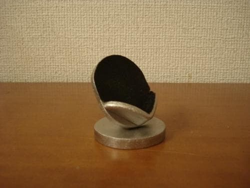 懐中時計スタンド　　ブラックデザインデスク懐中時計ケーススタンド　AKデザイン
