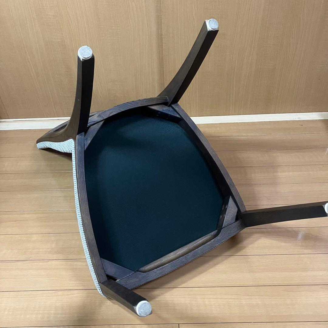 カリモク　Chitano チターノ　ダイニングチェア　肘無　②