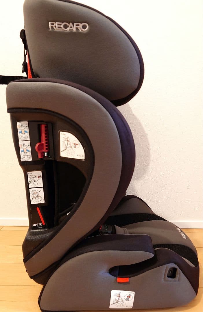 RECARO J1 SELECT Haze Grey　車用チャイルドシート