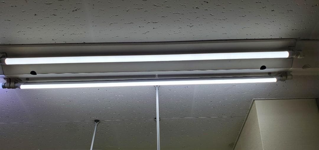 【HIKARI独占販売】 LED蛍光灯 40w形 直管 120cm 2800lA
