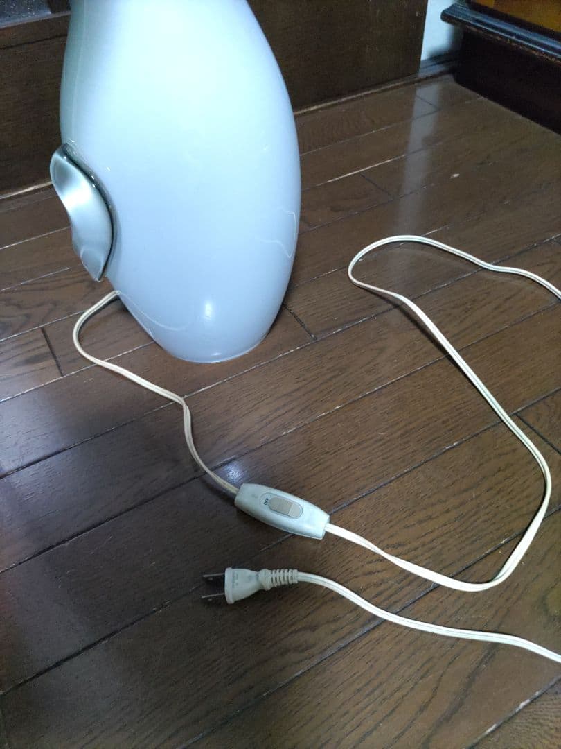 ペンギン型インテリアライト