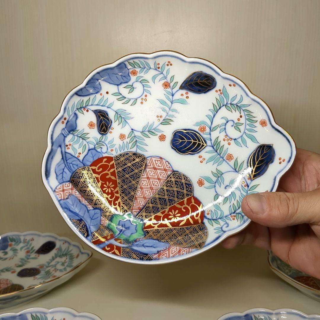 賞美堂　其泉窯　鮑型　金彩色絵菊花唐草紋　和皿揃　中皿５枚