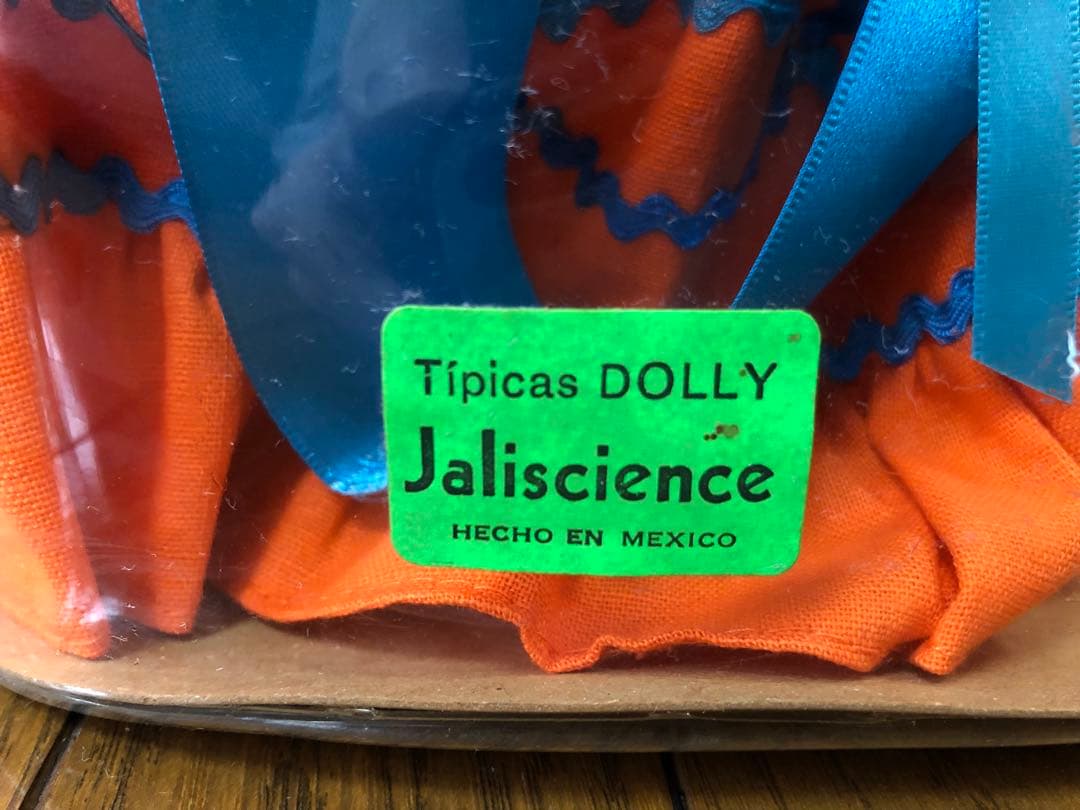 メキシコ　人形　Tipicas DOLLY