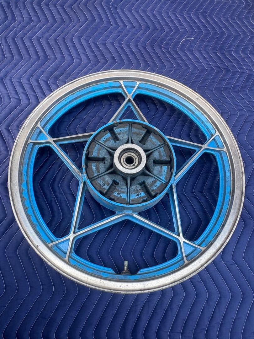 GS750 リアホイール