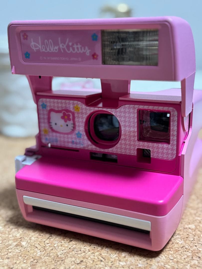 【ハローキティ】ポラロイドカメラ　限定　レア