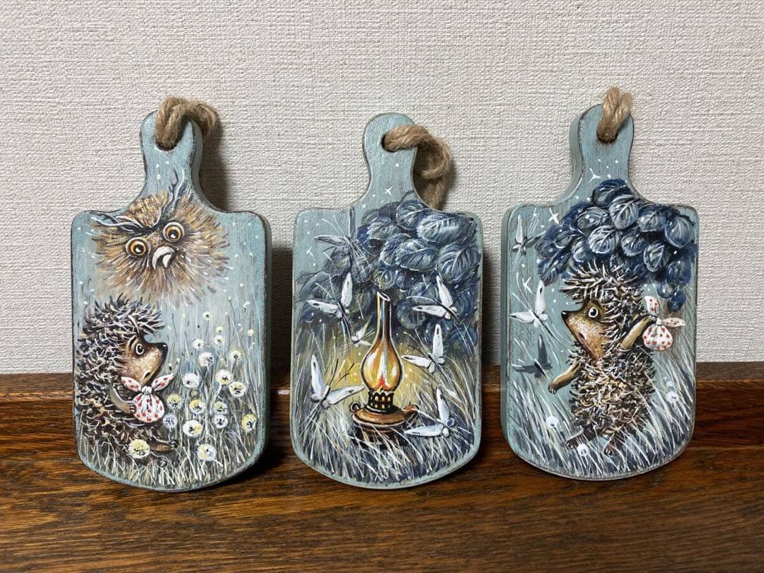 ロシア雑貨☆『霧の中のハリネズミ』木製壁掛け飾り マトリョーシカ ガリーナ作