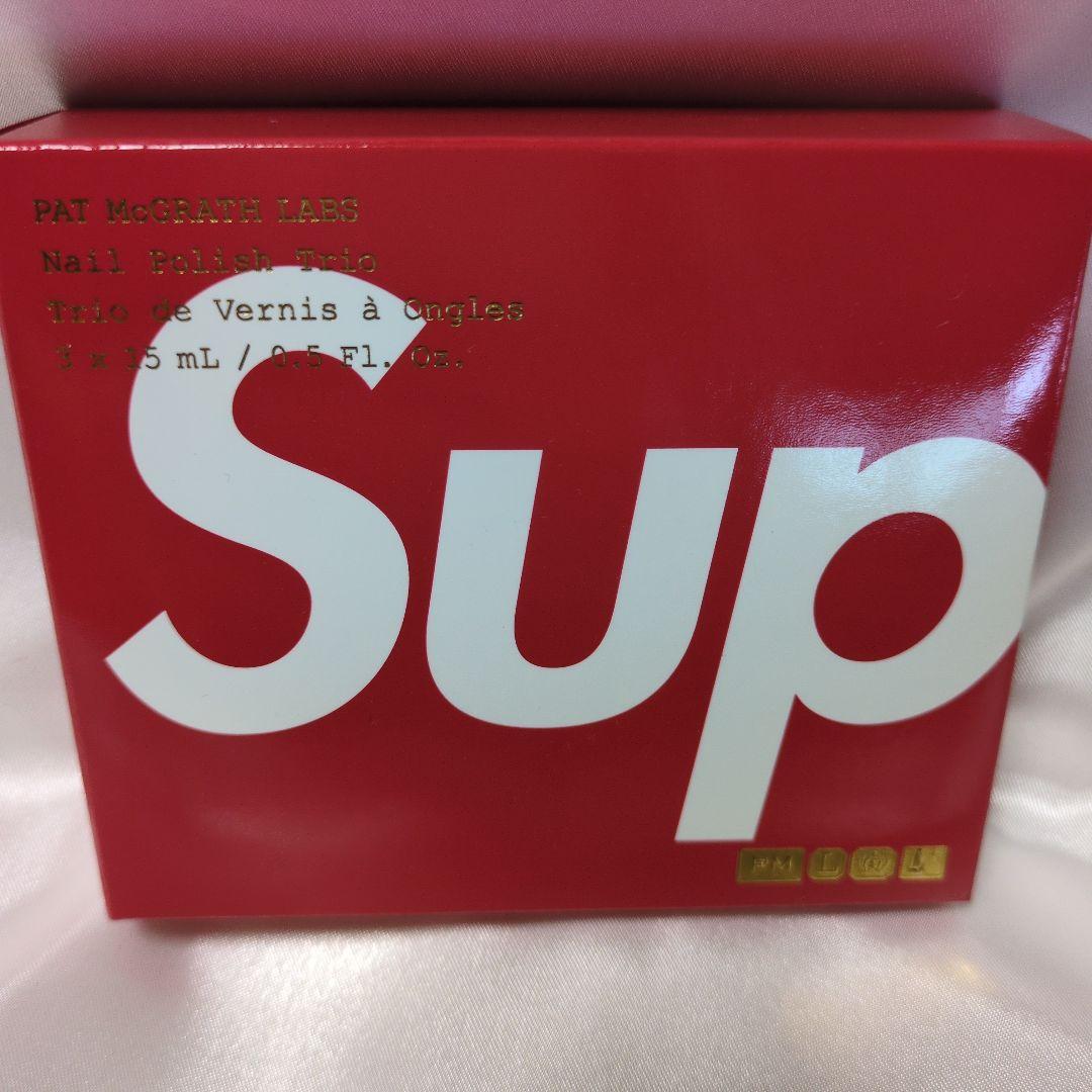 ♡Supreme ネイルポリッシュ 3本セット♡