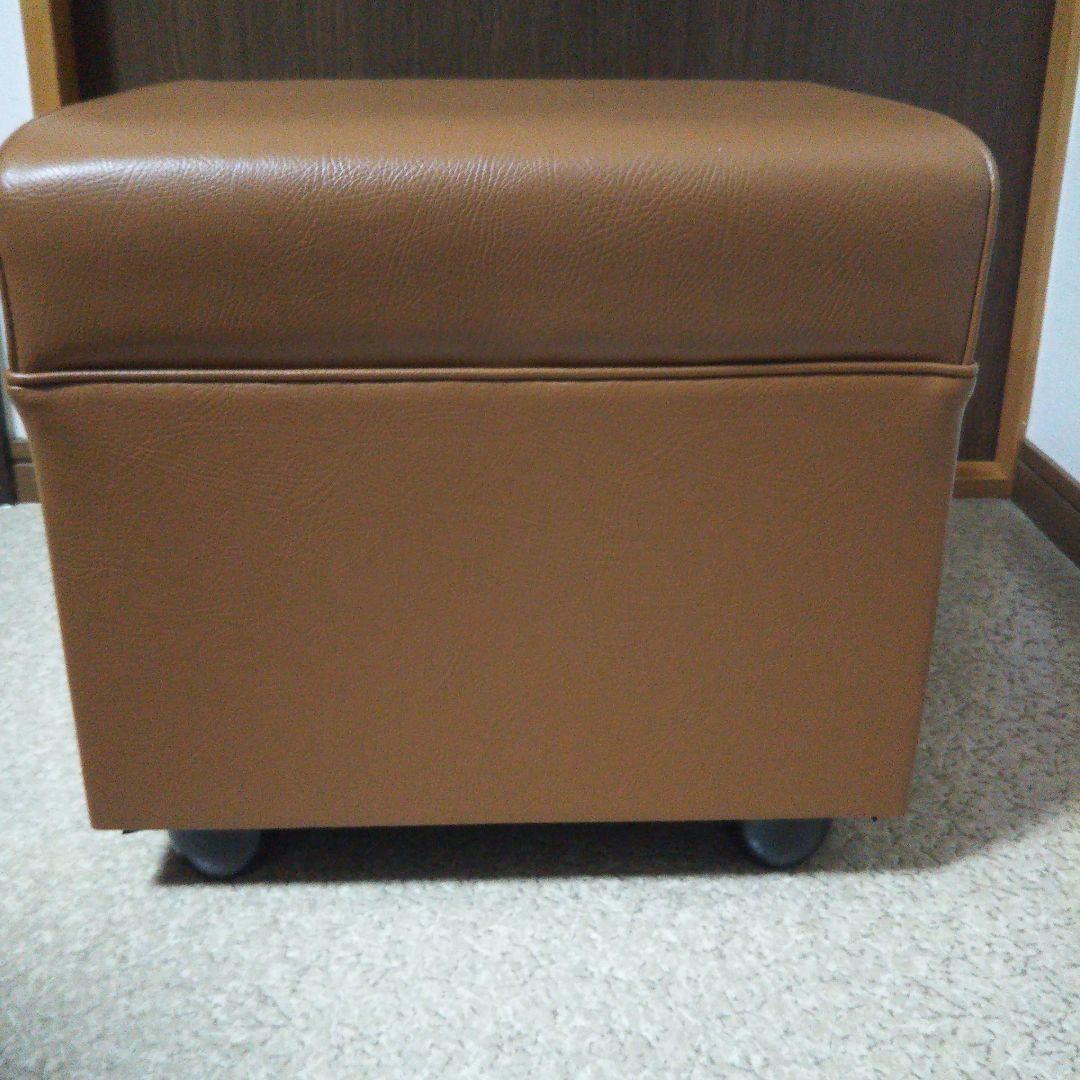 スツール