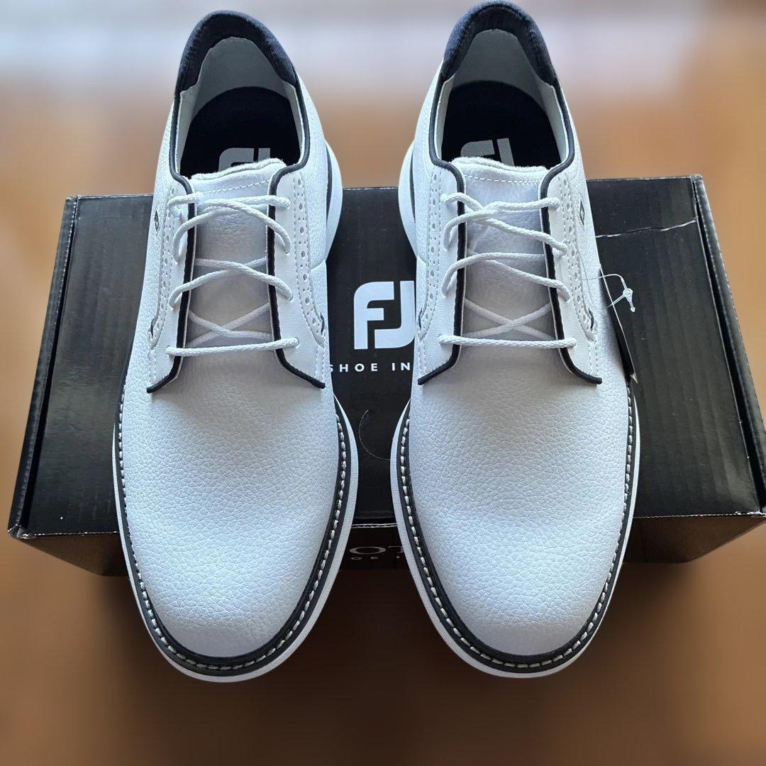なな【新品未使用】FootJoyTraditionsゴルフシューズ26cm