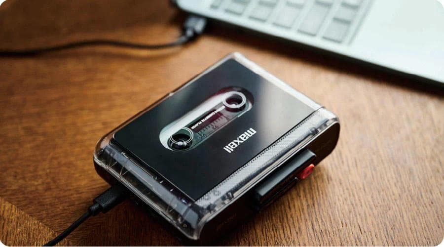 NEW maxell ポータブルカセットプレーヤー MXCP-P100BK