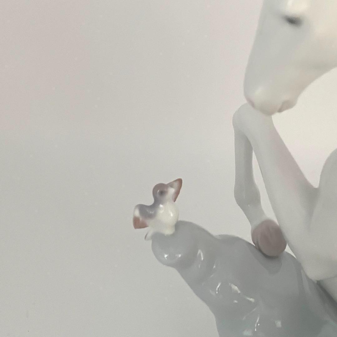 【海外限定】 リアドロ Lladro No.6242 小鳥と遊ぶペガサス 陶磁器