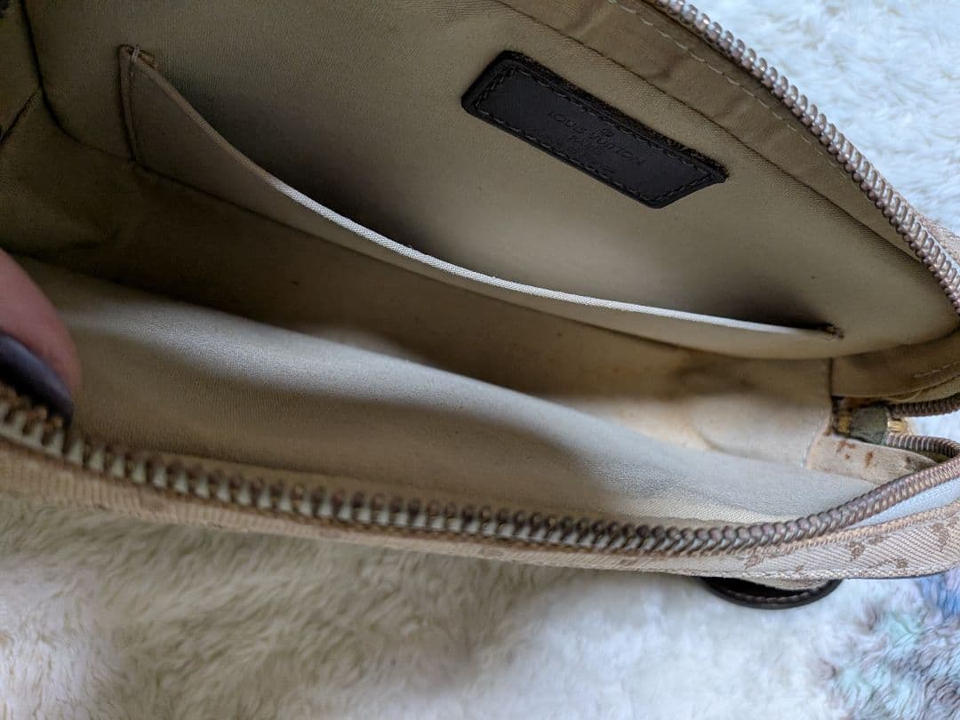 Louis Vuitton ショルダーバッグ ベージュ