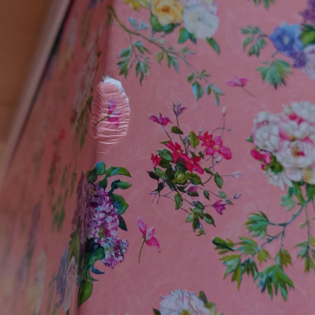 薔薇雑貨 素敵なカラフル箱