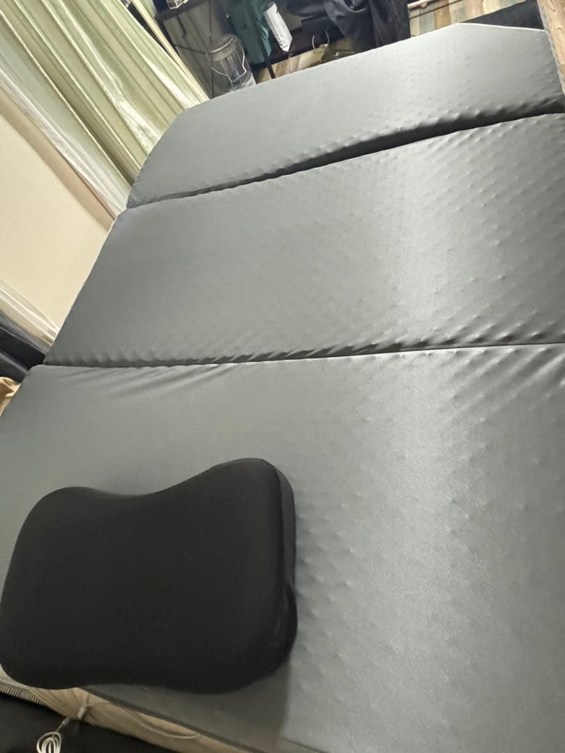 【愛用品】ニトリ　体圧分散高反発ハイテクマットレス三つ折りダブル