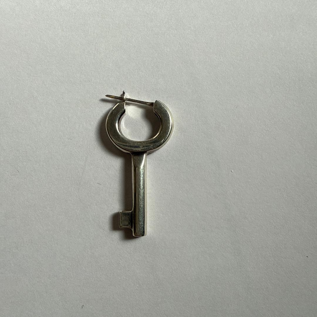 e.m. ピアス