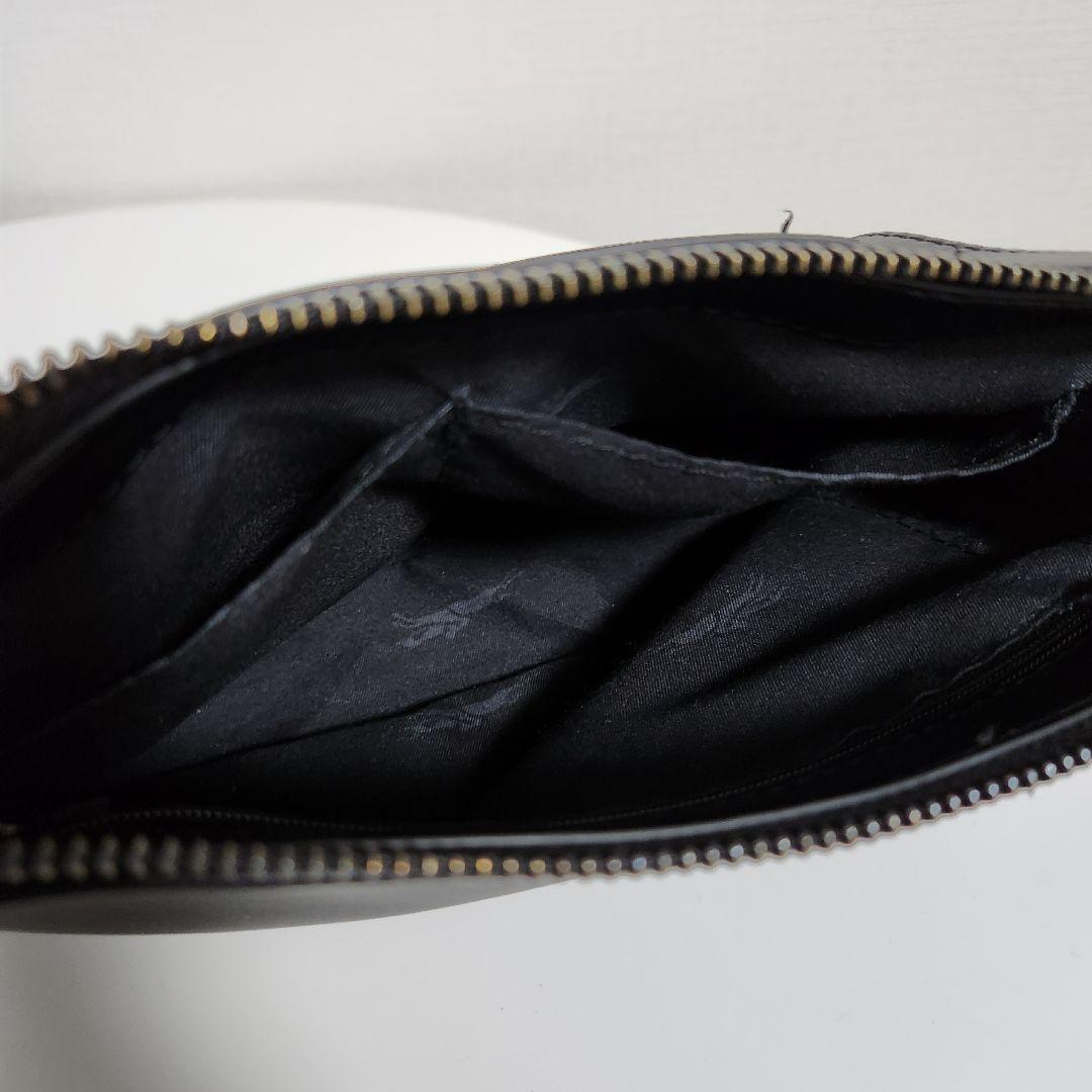 LONGCHAMP ブラックレザーショルダーバッグル プリアージュ 3Dレザー