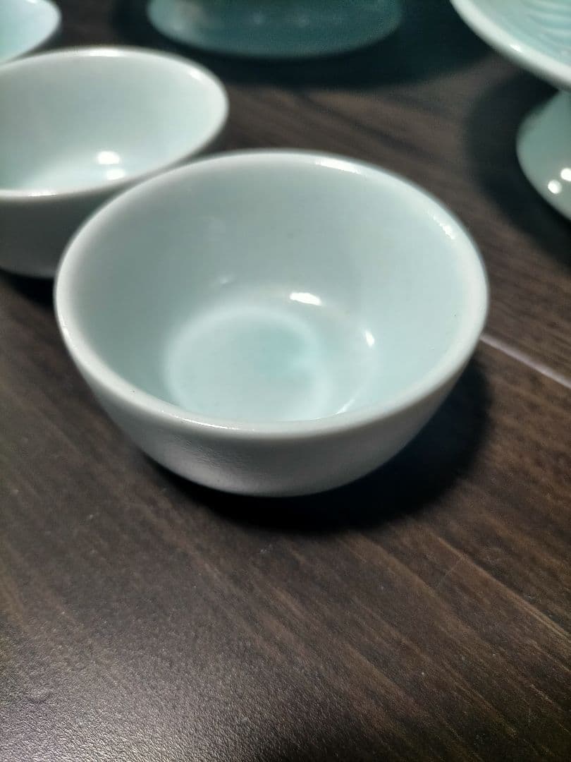 青白磁　高台刺身鉢　丸千代口　８セット　刺身皿　千代口　刺身鉢　薬味皿　醤油皿