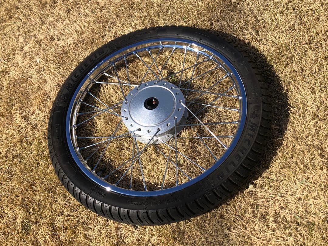 【美品】スーパーカブ　JA44（AA09 ）ホイール　前後（タイヤ付）