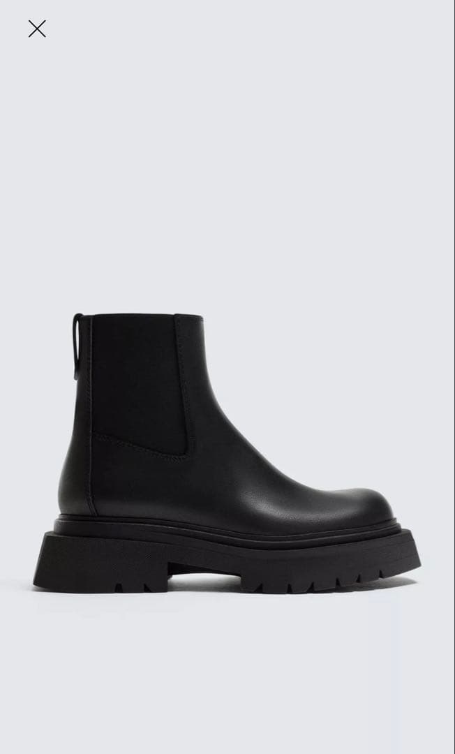 ZARA ボリュームチェルシーブーツ