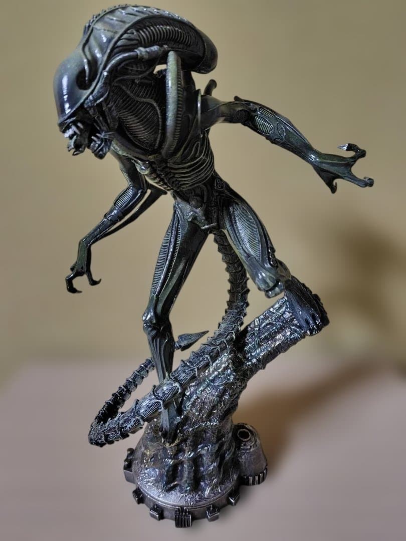 エイリアン・ウォーリアー　サイドショウ　スタチュー限定１０００体