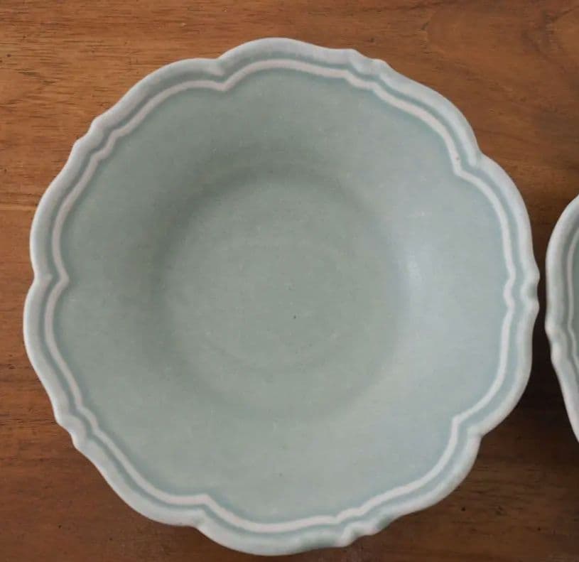 awabi ware アワビウェア 輪花皿S 青磁
