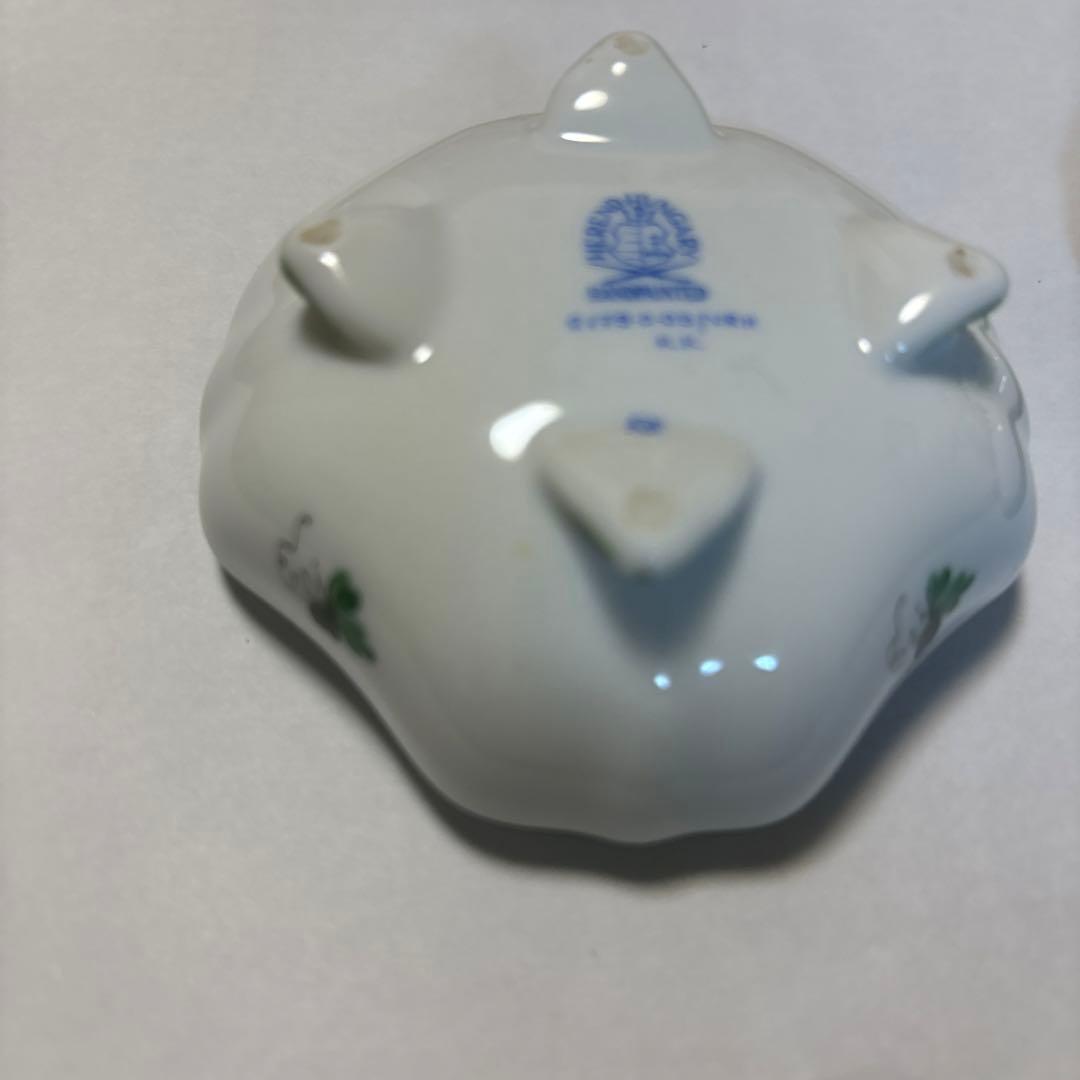 ヘレンド　花柄陶磁器小物入れ 八角形