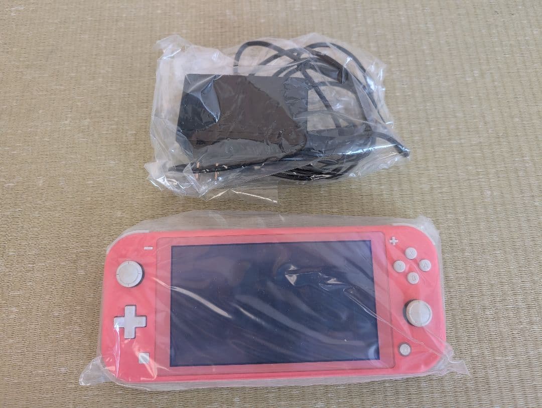 Nintendo Switch Lite ピンク HDH-0011